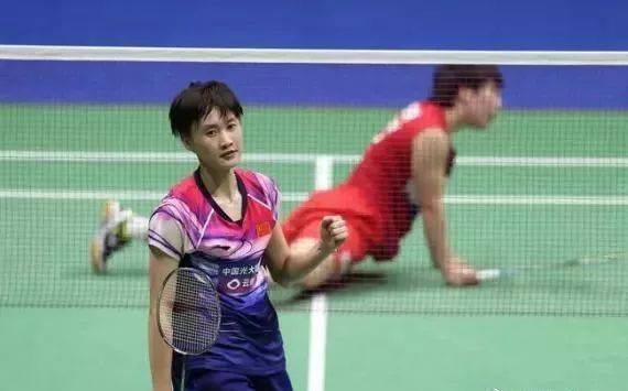 右战局的关 右战局的关