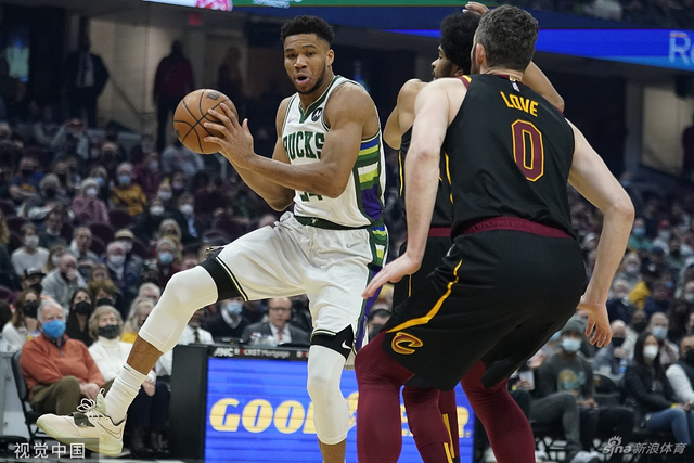 占比约一半 占比约一半